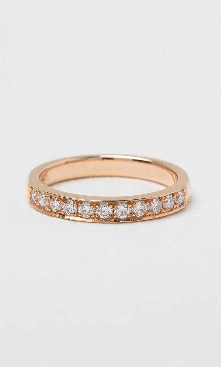 2024 © Hogans Family Jewellers 18K RG Pave Set Diamond Band