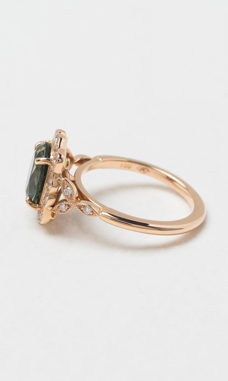 2024 © Hogans Family Jewellers 18K RG Vintage Inspired Australian Sapphire Ring