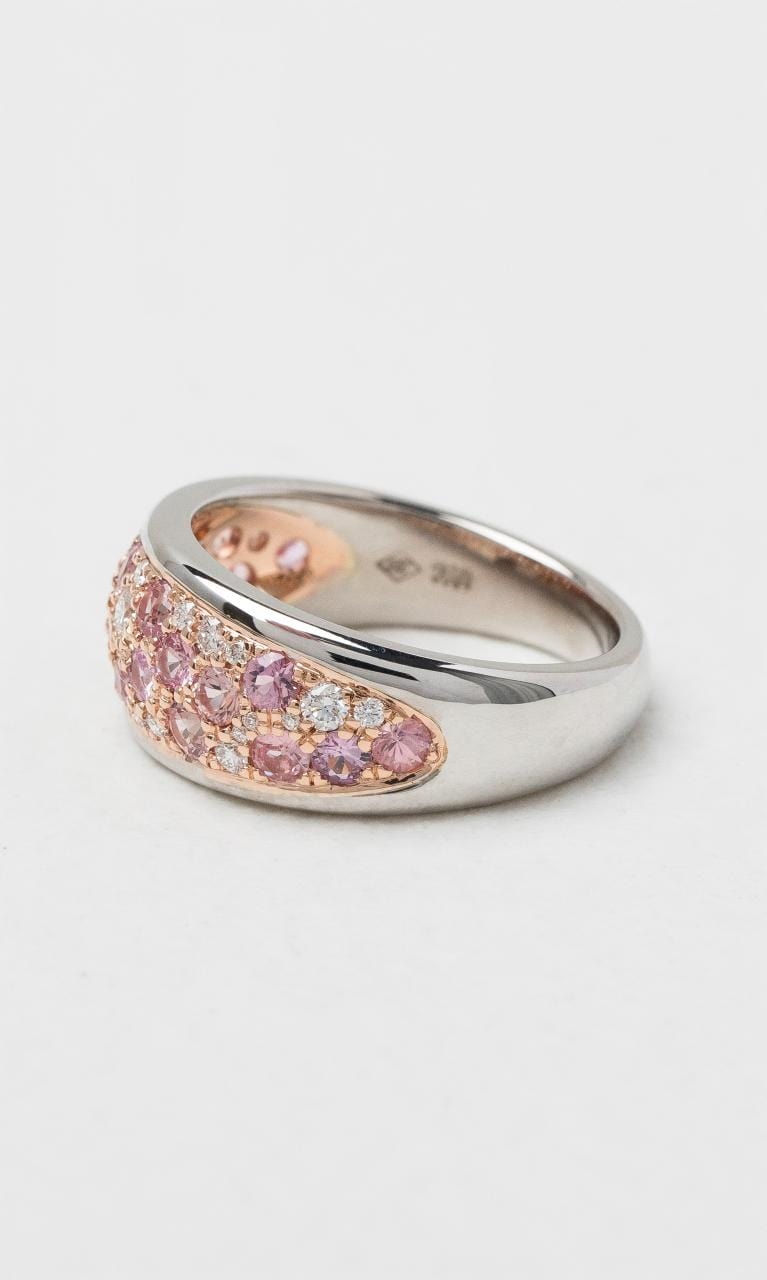 2024 © Hogans Family Jewellers 18K WRG Mixed Sapphire & Diamond Band