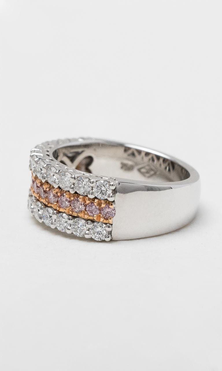 2024 © Hogans Family Jewellers 18K WRG White and Pink Diamond Band