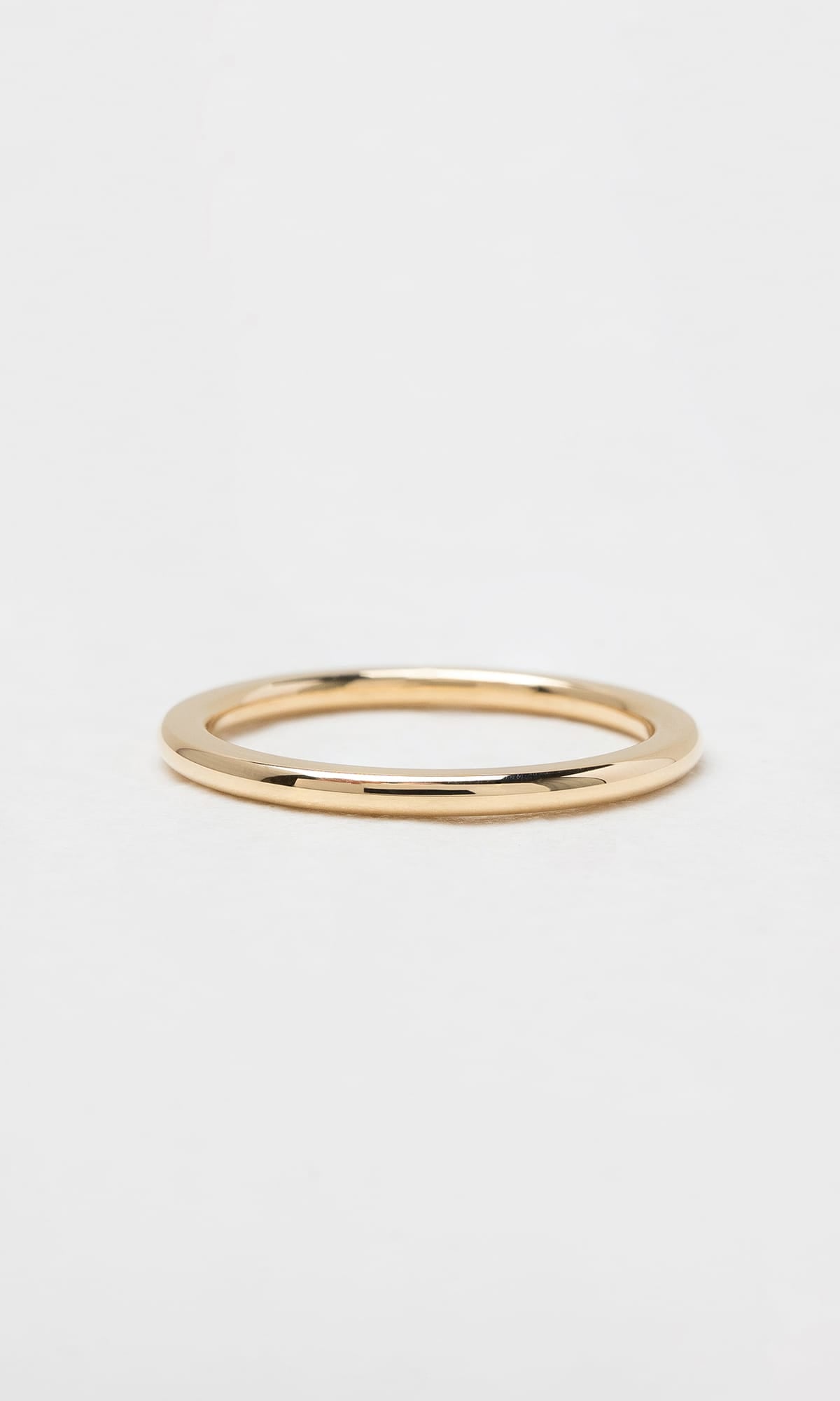 Hogans Family Jewellers 18K 1.3mm - 1.5mm Plain Polished Ladies Wedder
