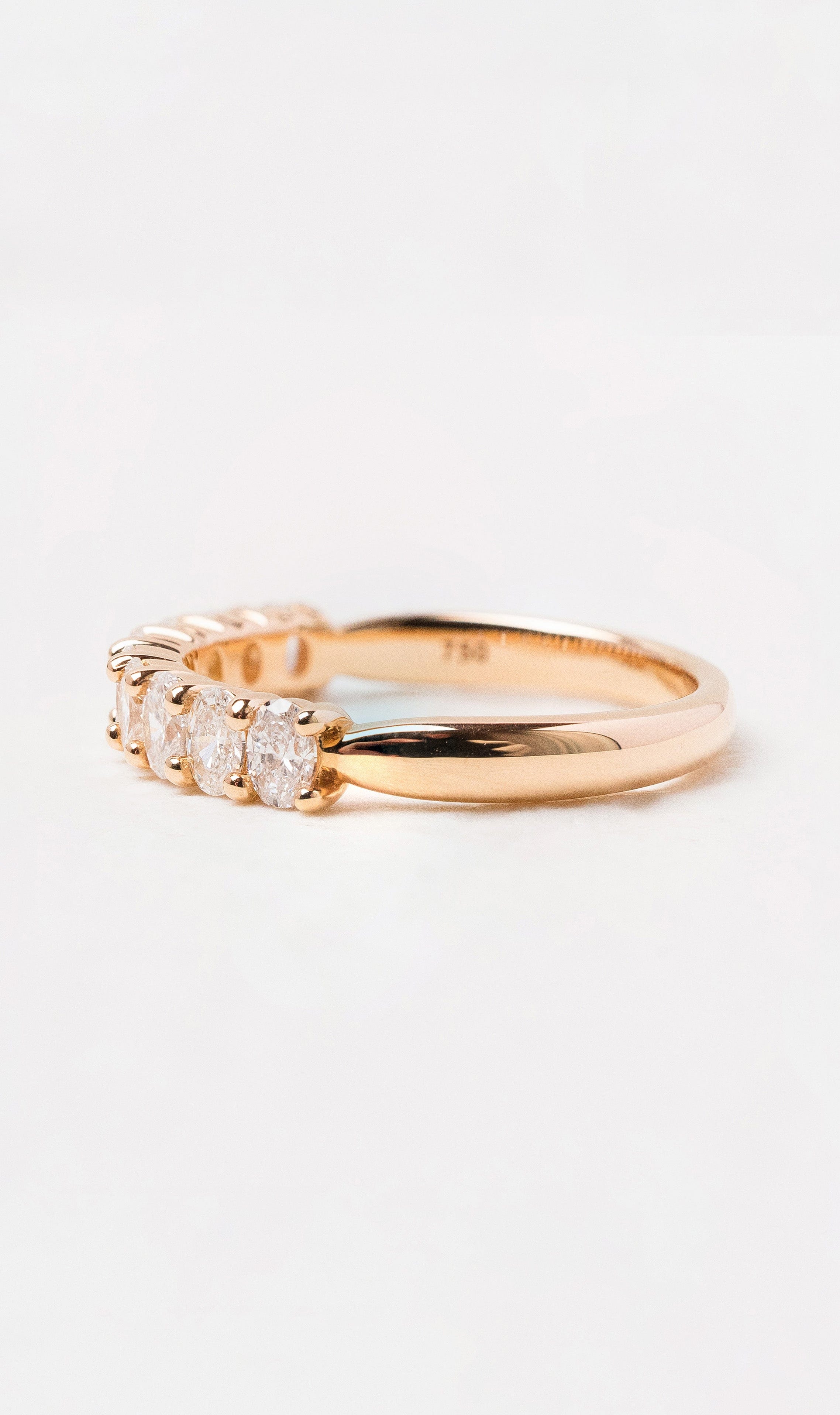 Hogans Family Jewellers 18K RG Oval Cut Diamond Band