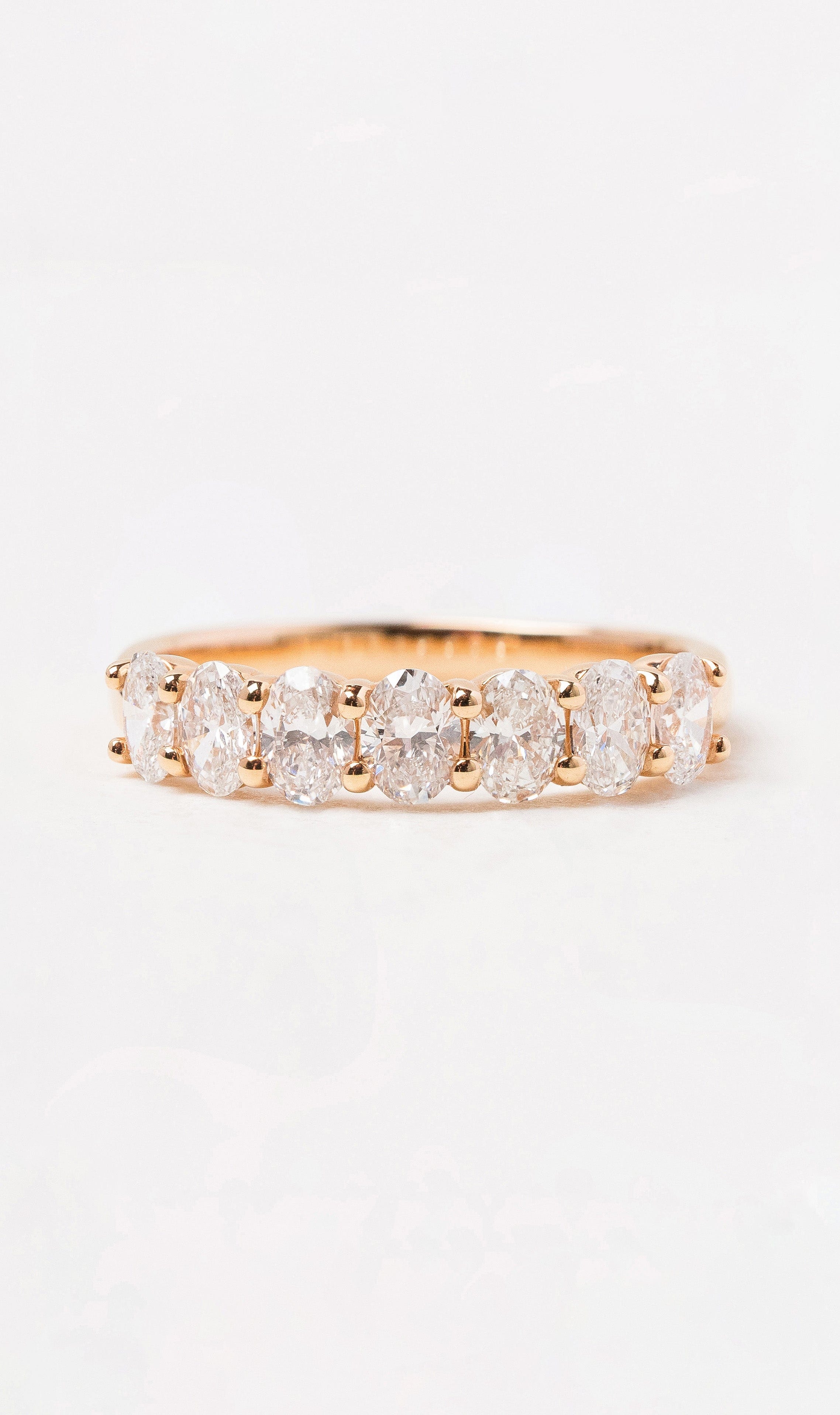 Hogans Family Jewellers 18K RG Oval Cut Diamond Band