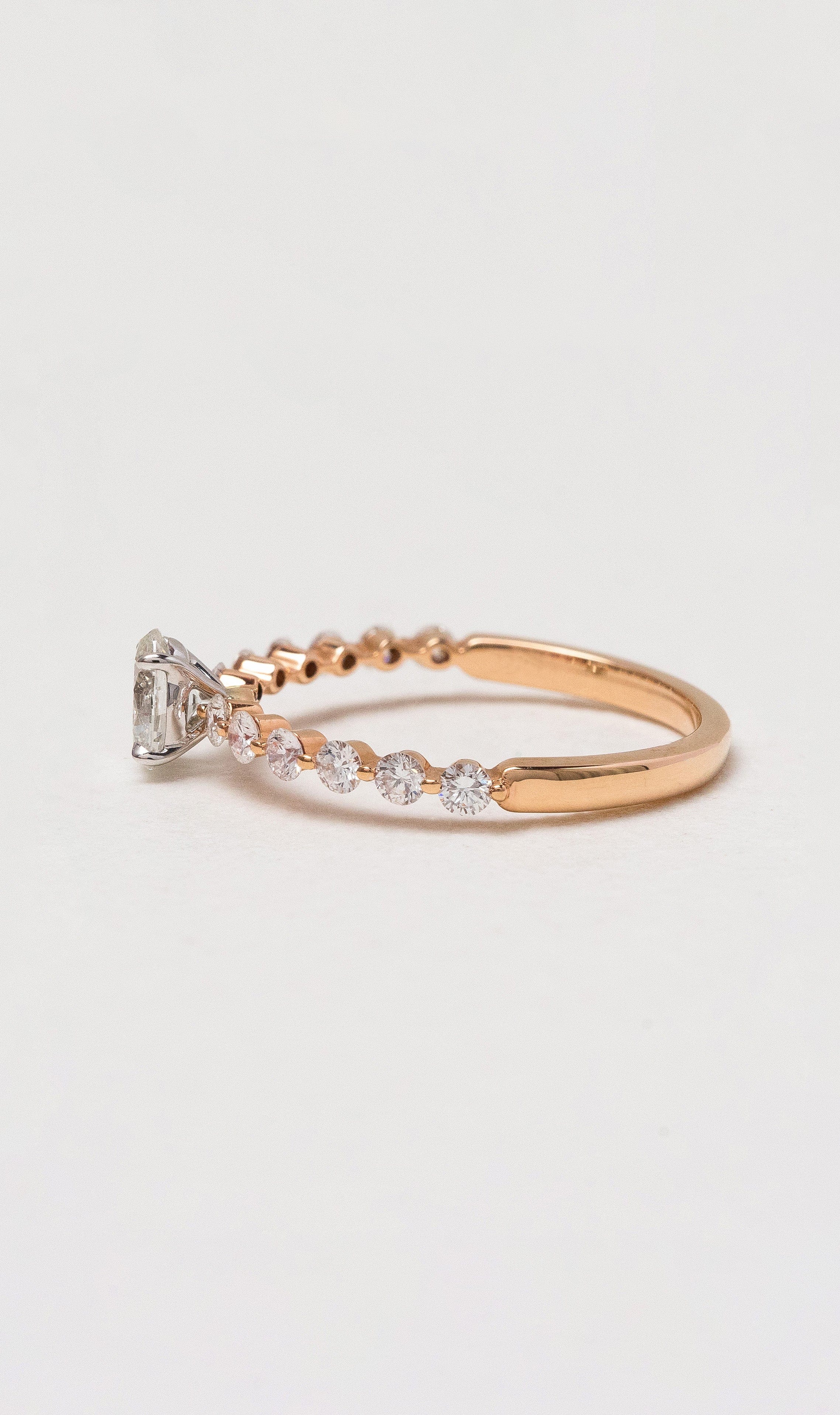 Hogans Family Jewellers 18K RWG Oval Diamond Ring