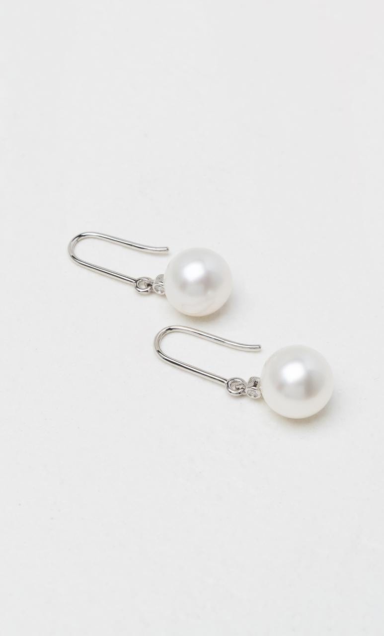 Hogans Family Jewellers 18K South Sea Pearl & Diamond Drop Earrings