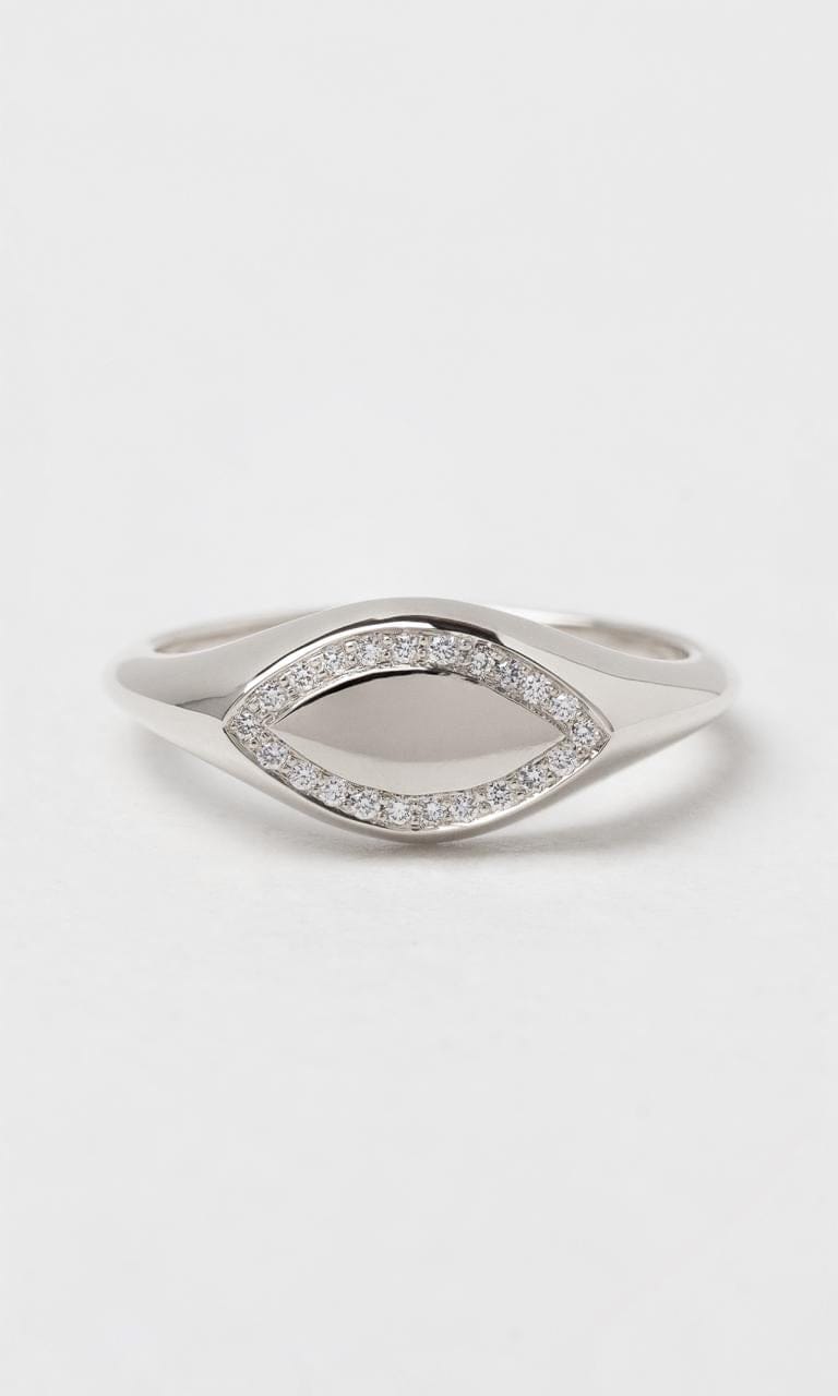 Hogans Family Jewellers 18K WG 0.10ct TDW Round Brilliant Cut Diamond Oblong Signet Ring