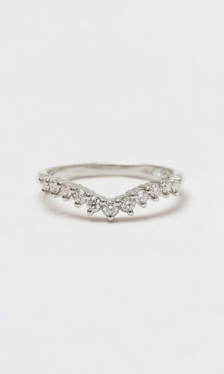 Hogans Family Jewellers 18K WG 0.25ct TDW Round Brilliant Diamond Set Contoured Band