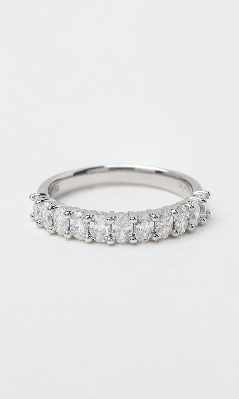 Hogans Family Jewellers 18K WG 0.83ct TDW Oval Cut Diamond Band