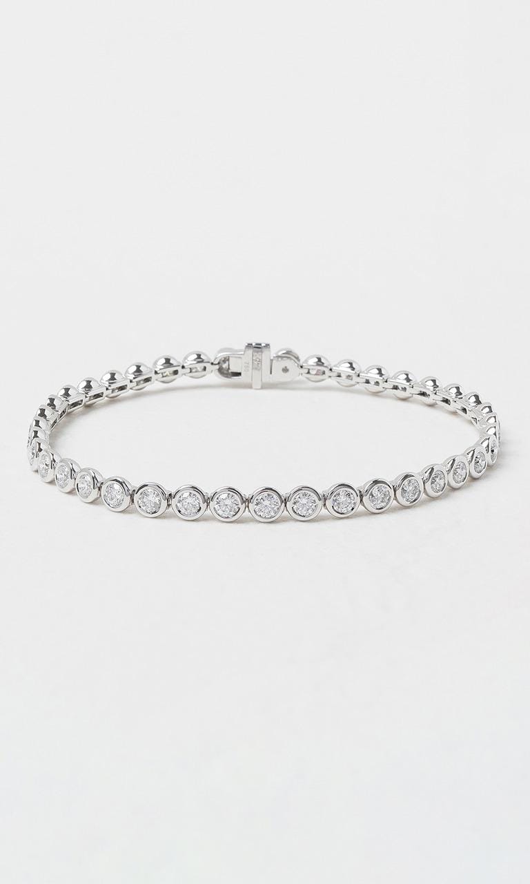 Hogans Family Jewellers 18K WG 4.20ct TDW Round Brilliant Cut Diamond Bezel Set Tennis Bracelet