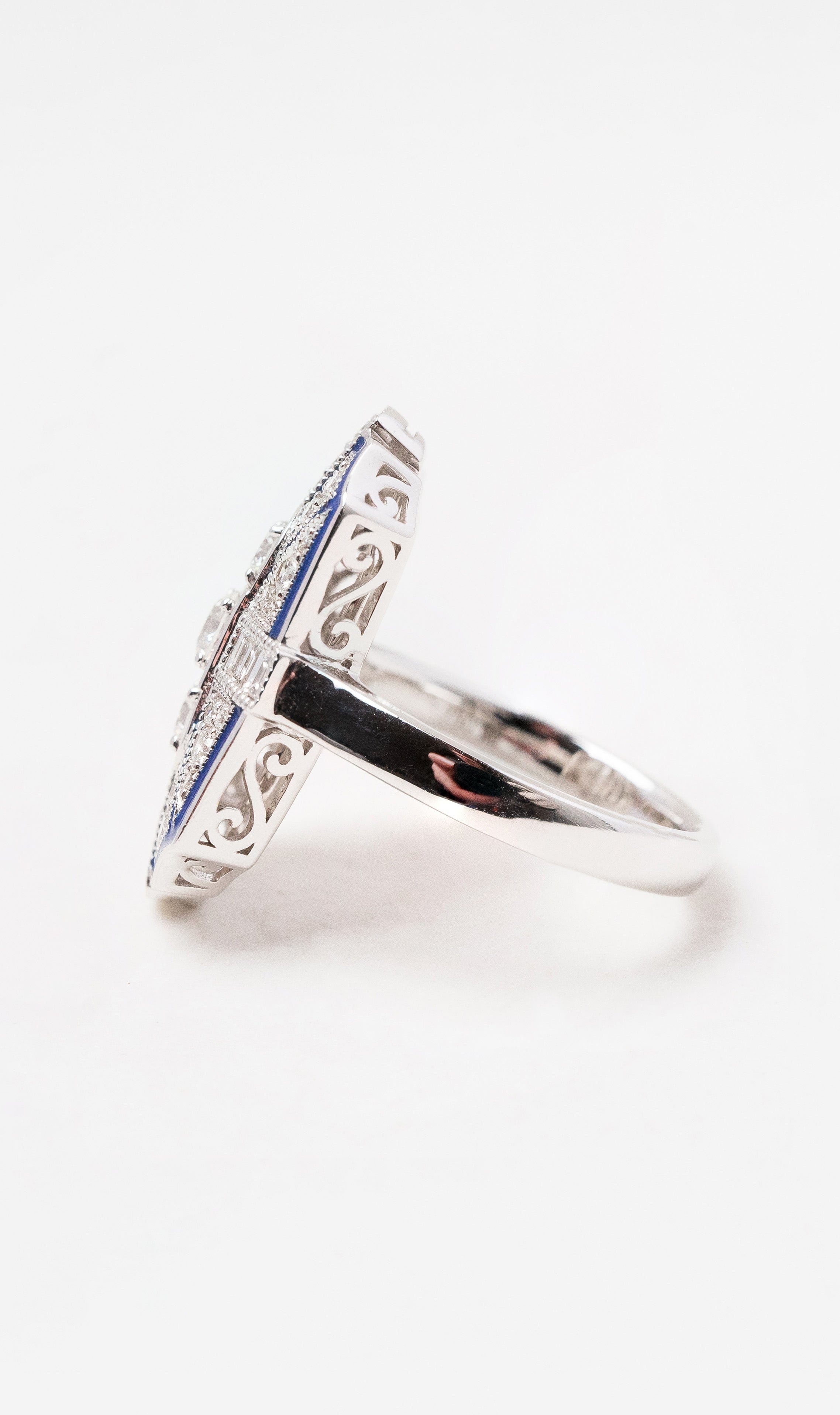 Hogans Family Jewellers 18K WG Art Deco Dress Ring