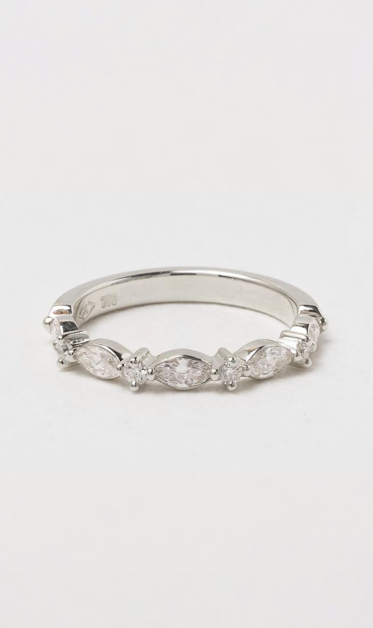 Hogans Family Jewellers 18K WG Diamond Band