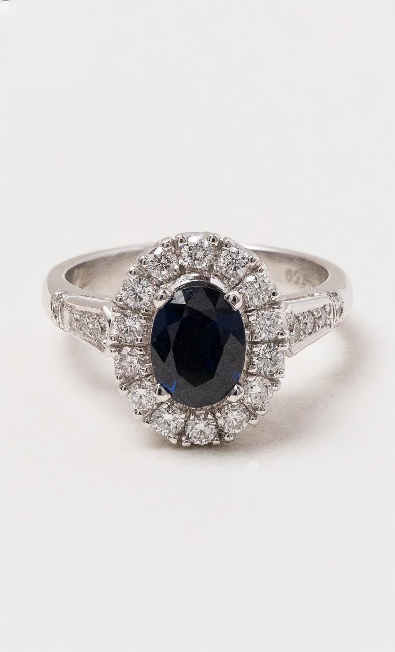 Hogans Family Jewellers 18K WG Oval Australian Sapphire Ring