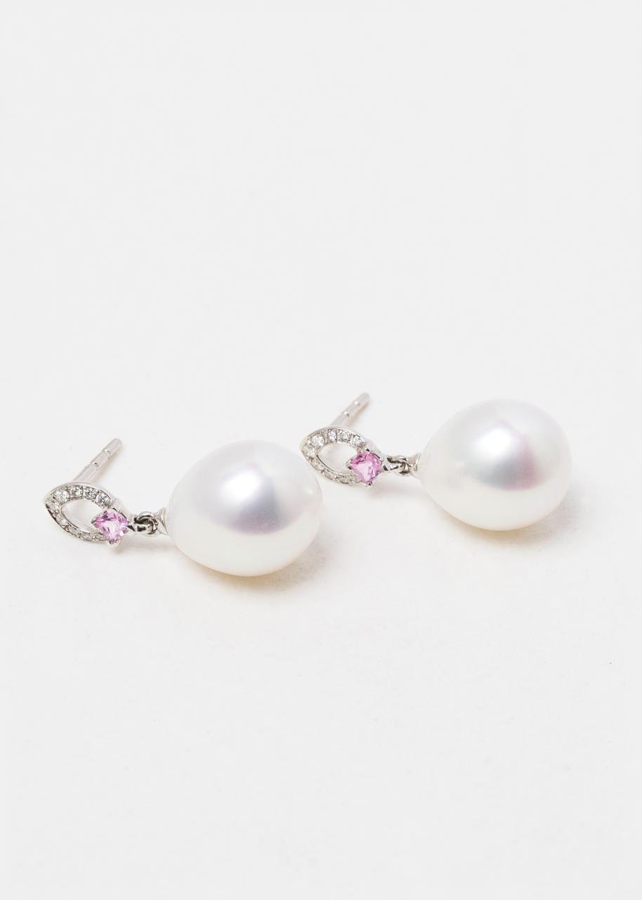 Hogans Family Jewellers 18K WG South Sea Pearl Earrings