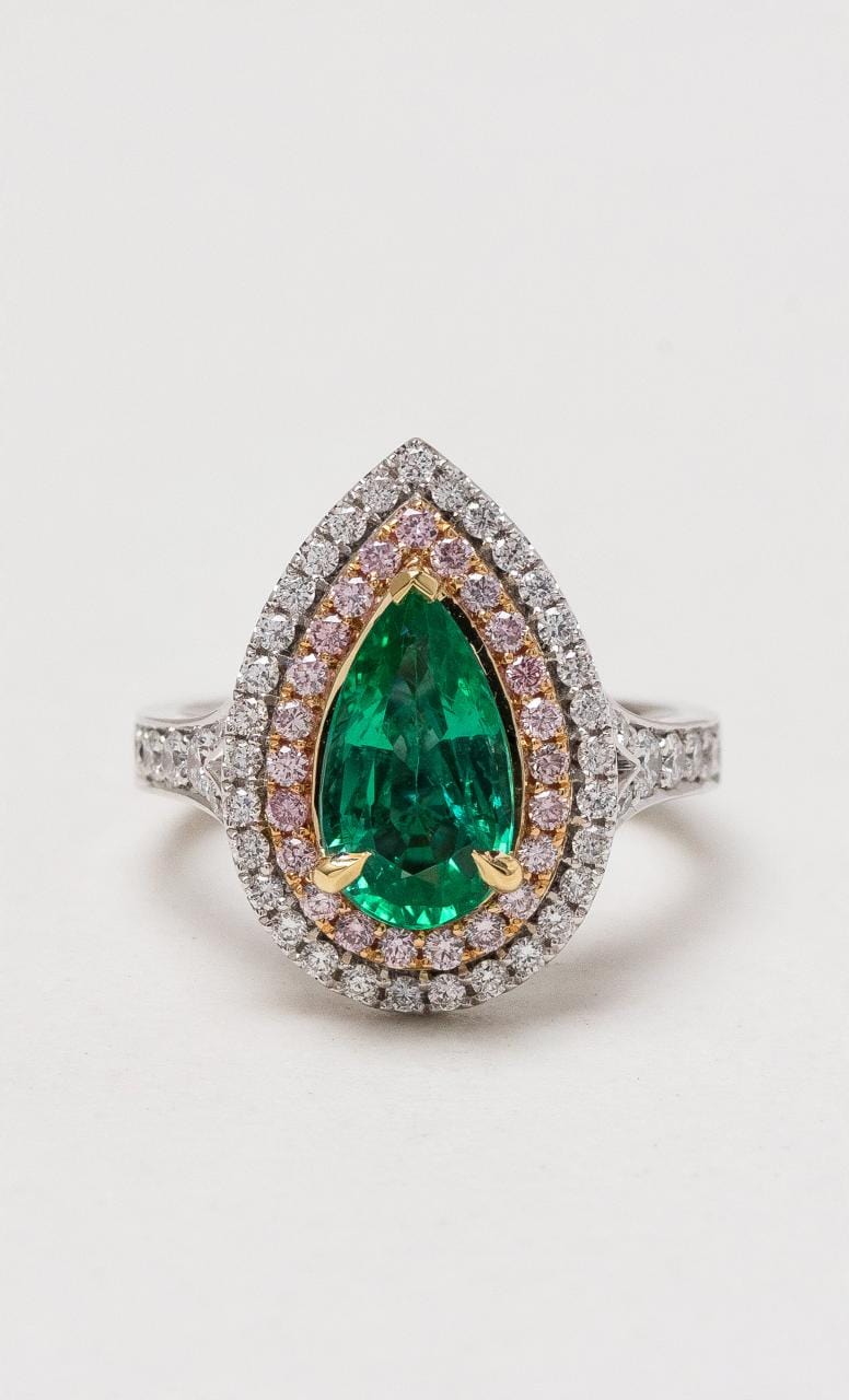 Hogans Family Jewellers 18K WRYG Emerald Dress Ring