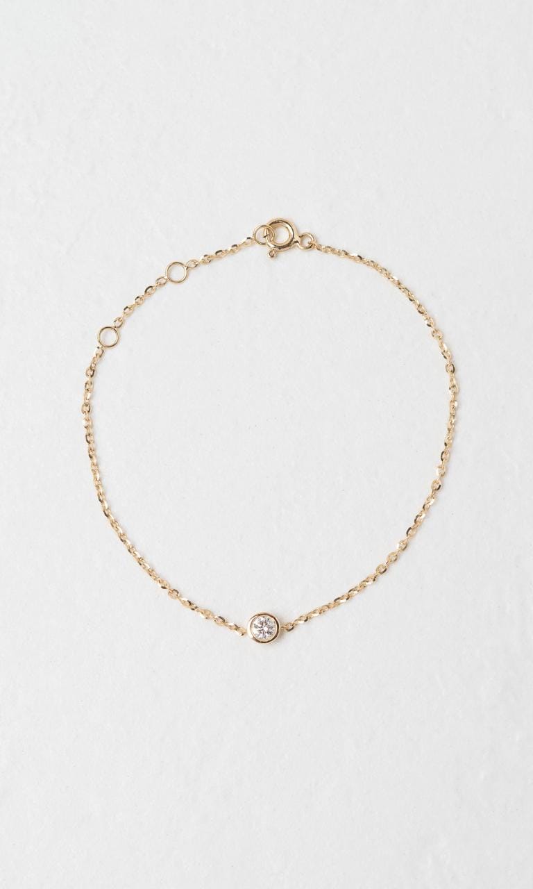Hogans Family Jewellers 18K YG 0.11ct Round Brilliant Cut Diamond Bezel Set Bracelet