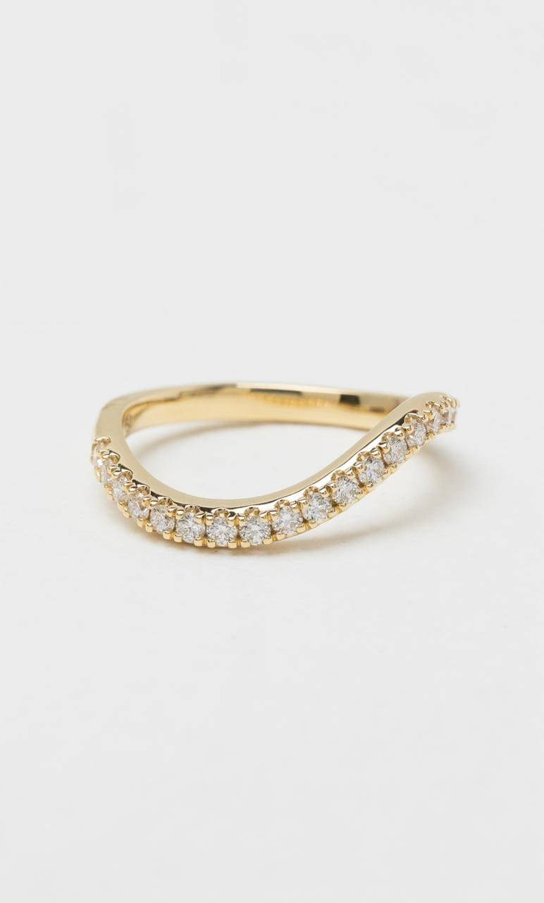 Hogans Family Jewellers 18K YG 0.40ct TDW Contoured Diamond Band