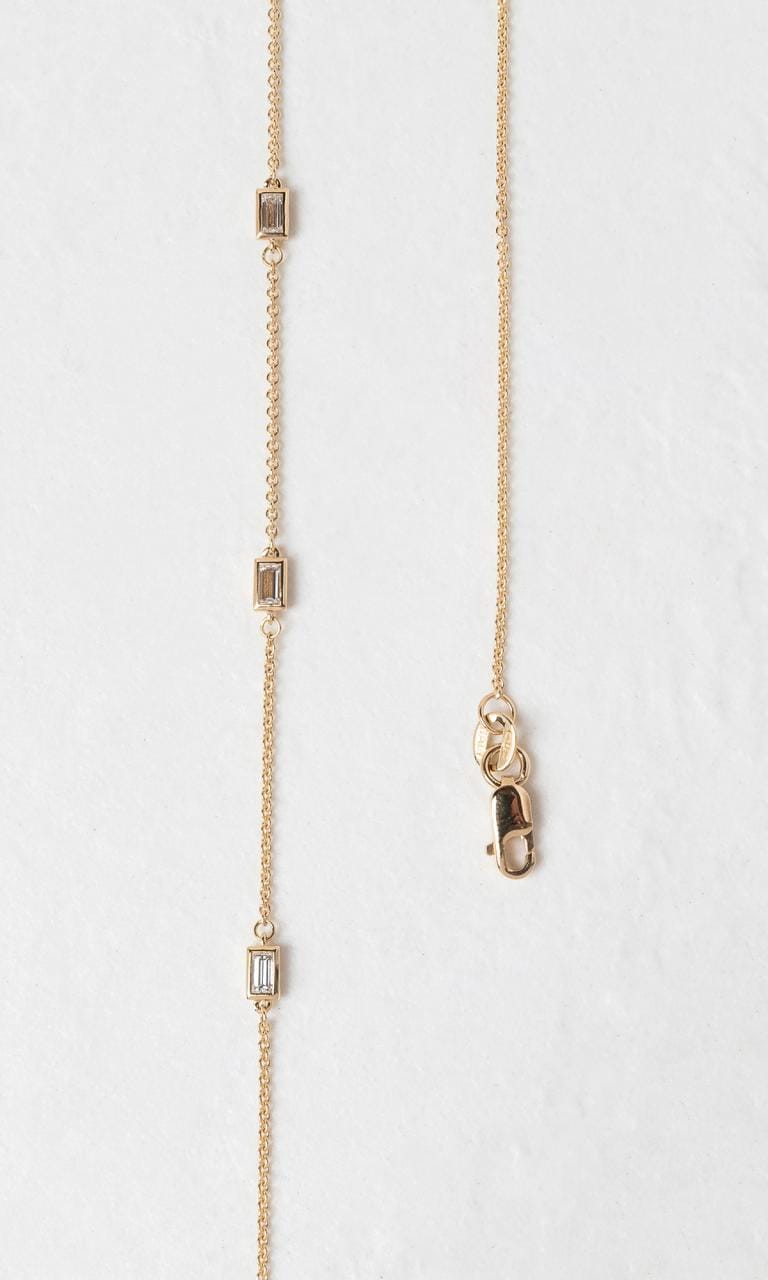 Hogans Family Jewellers 18K YG 0.45ct TDW Baguette Cut Diamond Necklace