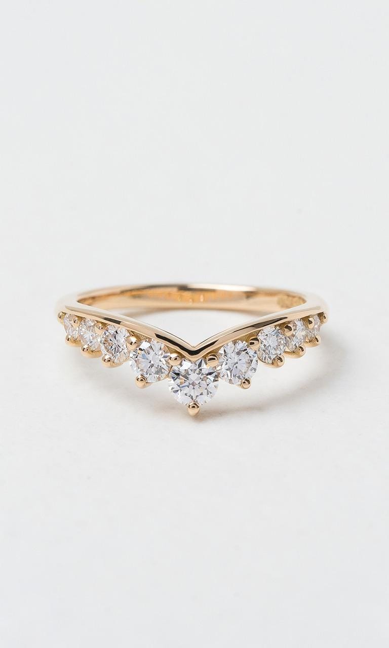 Hogans Family Jewellers 18K YG 0.65ct TDW Round Brilliant Cut Diamond Contoured Band