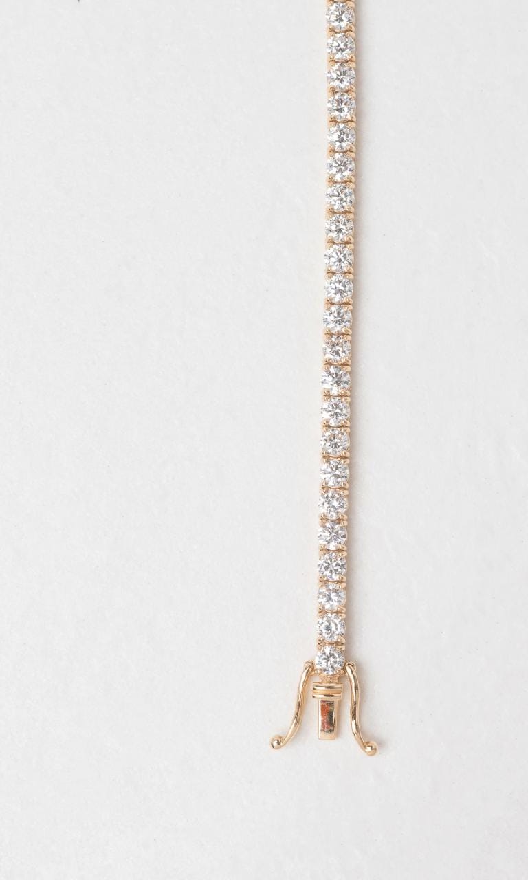 Hogans Family Jewellers 18K YG 4.655ct TDW Round Brilliant Cut Diamond Tennis Bracelet