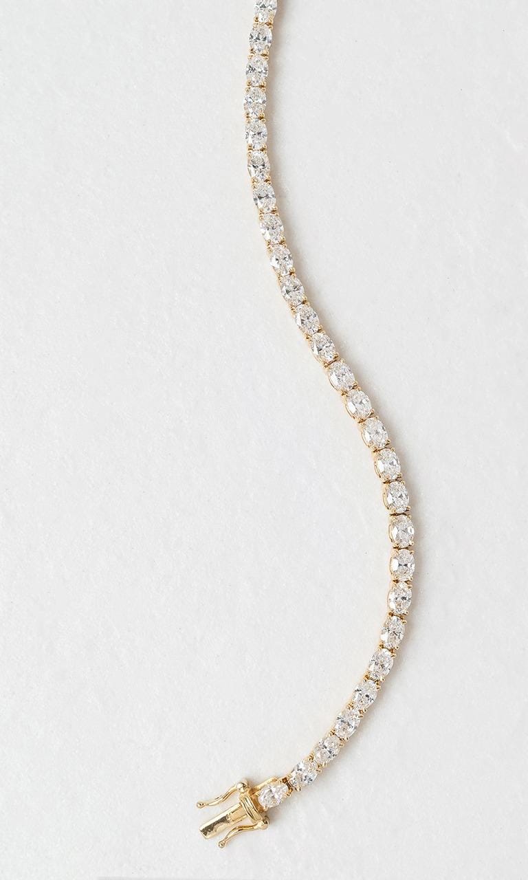 Hogans Family Jewellers 18K YG 5.05ct TDW Oval Cut Diamond Tennis Bracelet