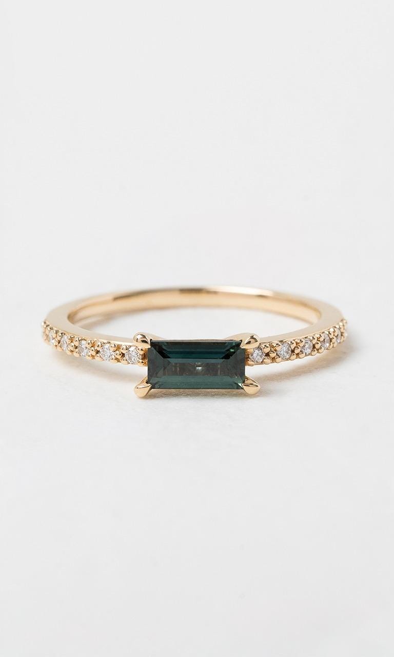 Hogans Family Jewellers 18K YG Baguette Cut Sapphire Solitaire Ring