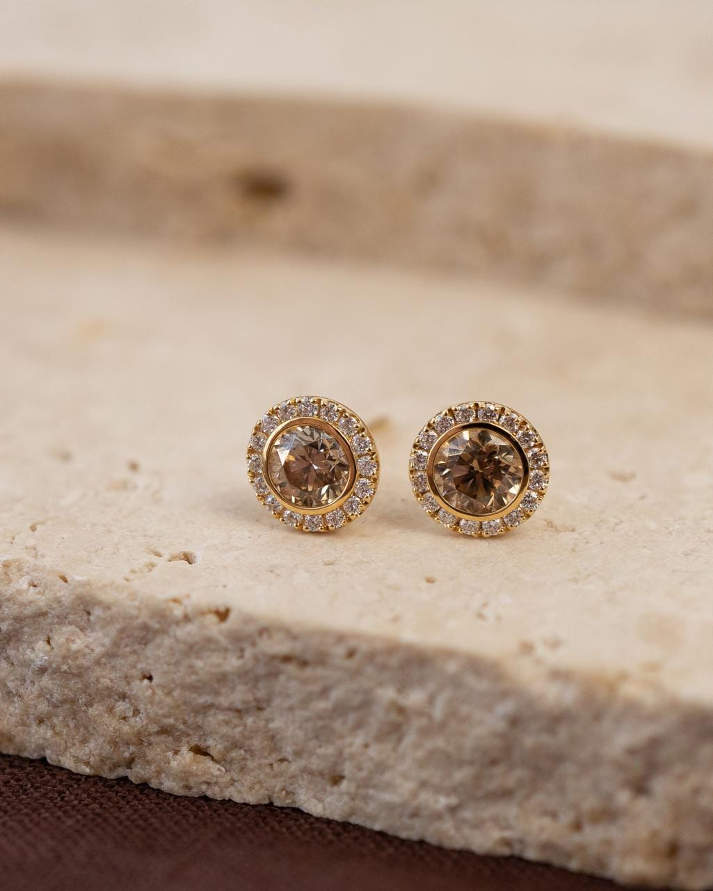 Hogans Family Jewellers 18K YG Champagne Diamond Stud Earrings