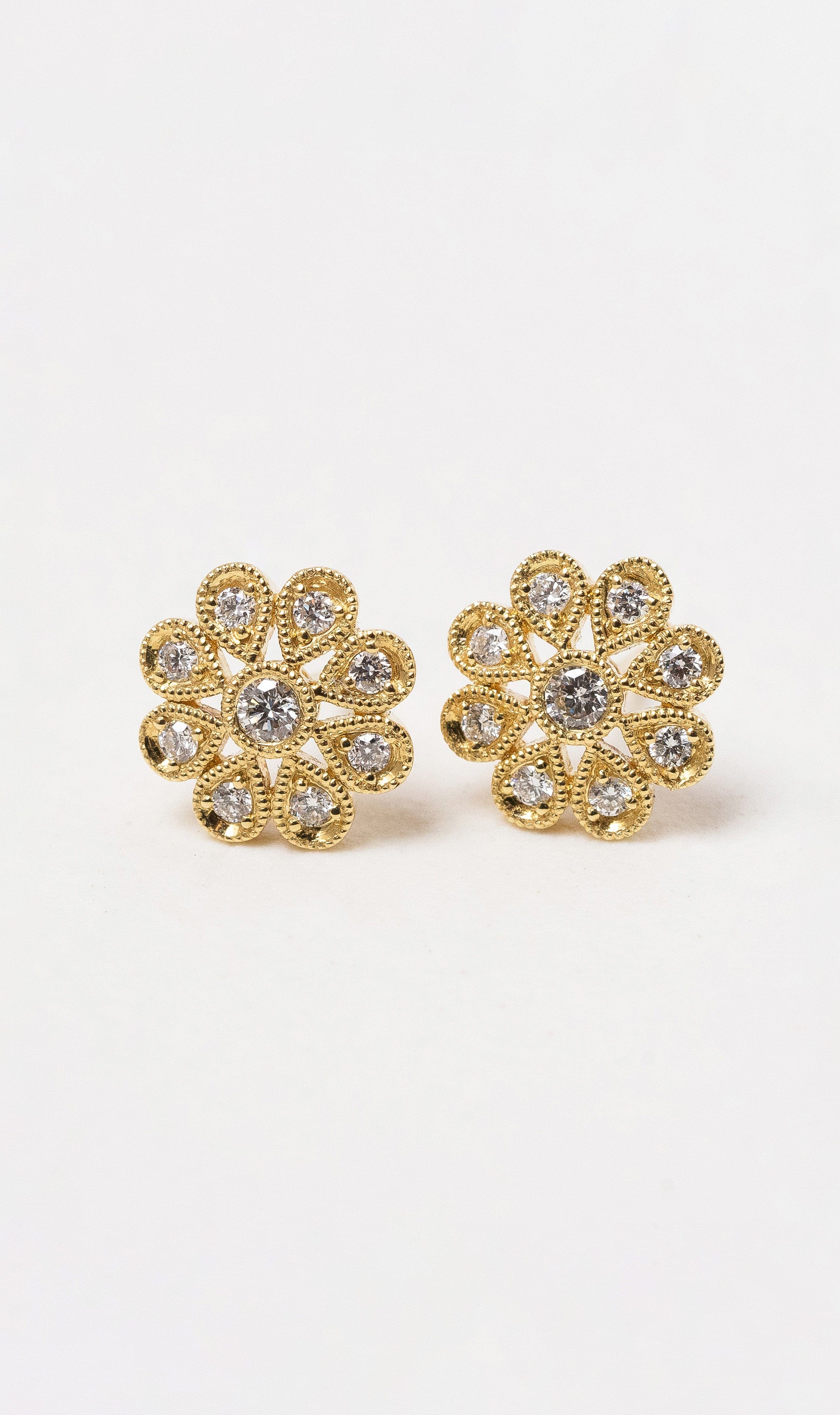Hogans Family Jewellers 18K YG Floral Diamond Stud Earrings