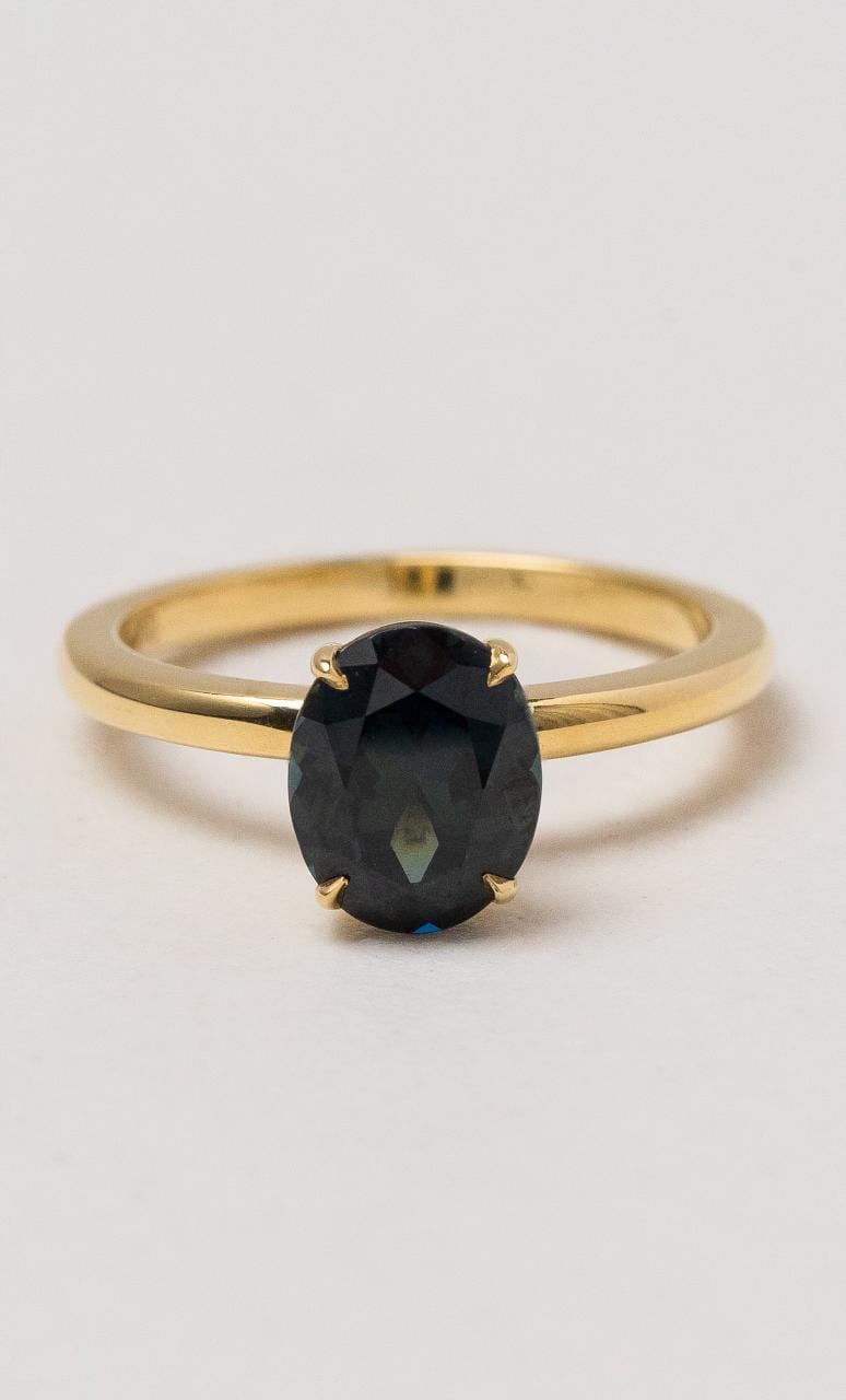 Hogans Family Jewellers 18K YG Oval Australian Sapphire Ring