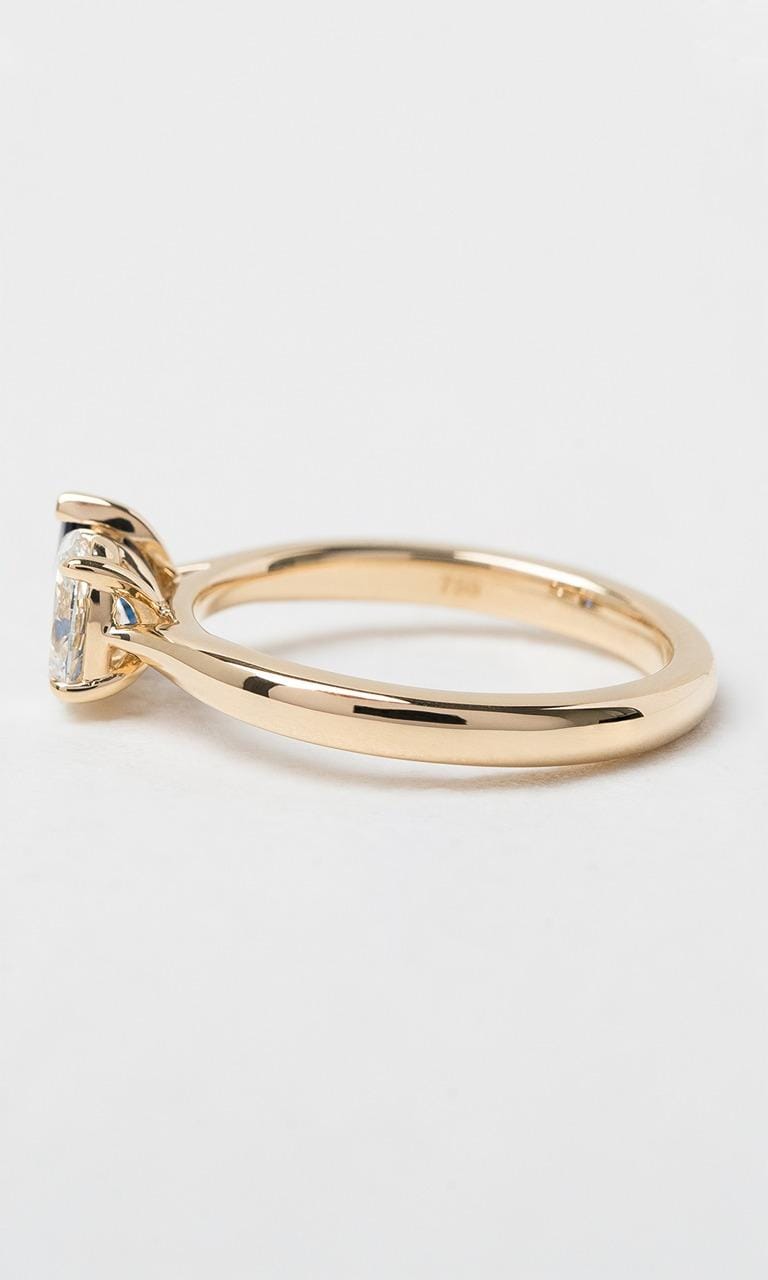 Hogans Family Jewellers 18K YG Pear Cut Ceylon Sapphire Toi et Moi Ring