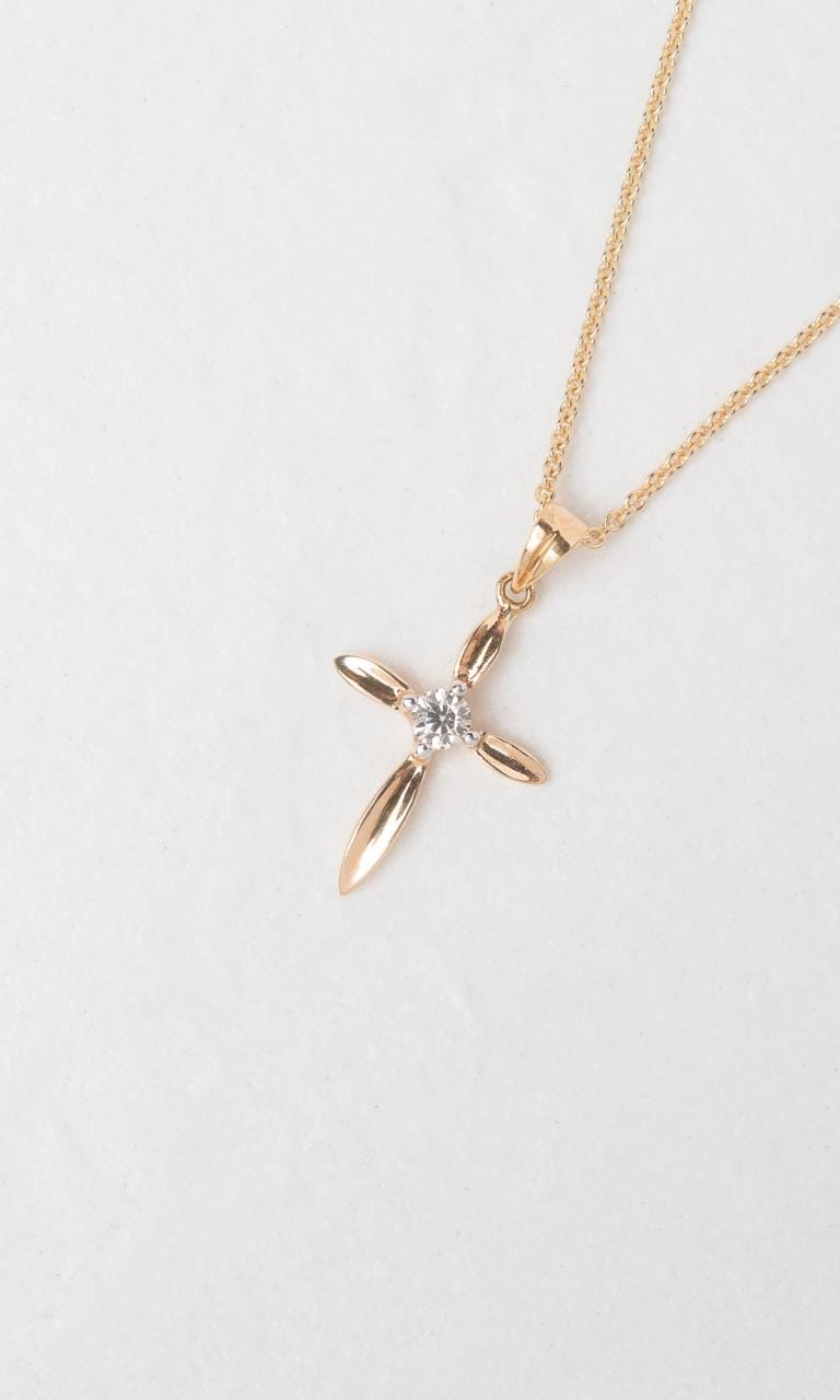 Hogans Family Jewellers 18K YWG 0.098ct TDW Round Brilliant Cut Diamond Cross Pendant