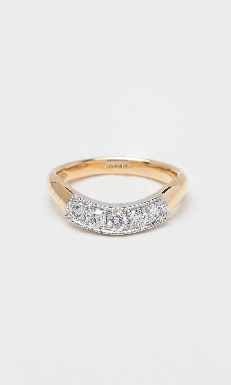 Hogans Family Jewellers 18K YWG 0.28ct TDW Round Brilliant Diamond Contoured Band