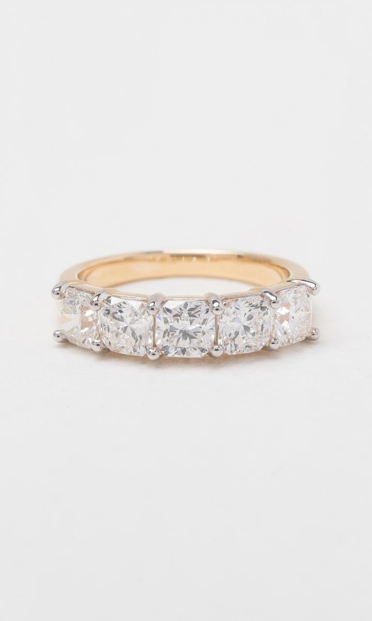 Hogans Family Jewellers 18K YWG 2.09ct TDW Cushion Cut Diamond Band