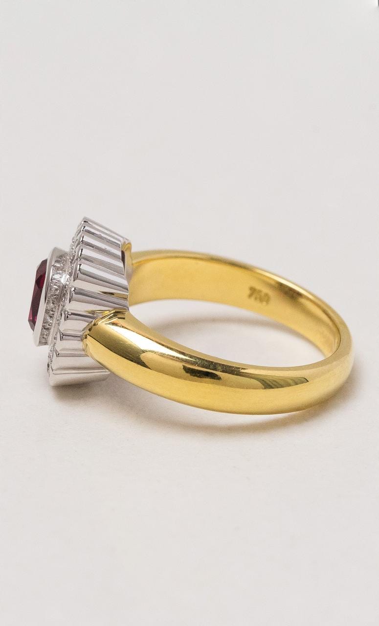 Hogans Family Jewellers 18K YWG Cushion Ruby Dress Ring