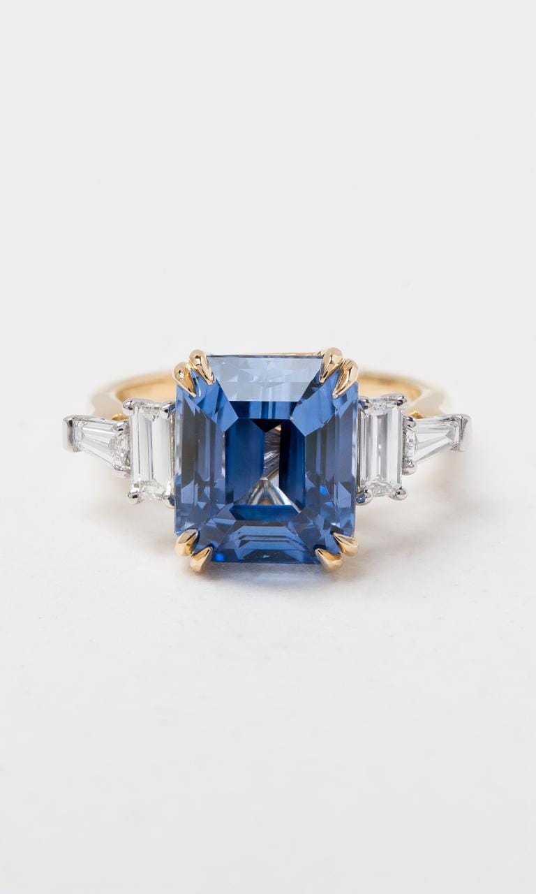 Hogans Family Jewellers 18K YWG Emerald Cut Ceylon Sapphire Five Stone Ring