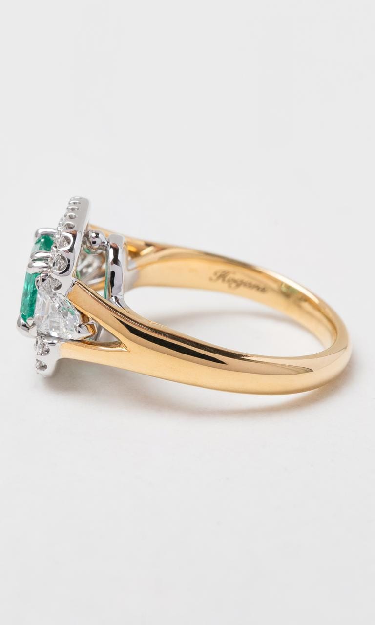 Hogans Family Jewellers 18K YWG Emerald Cut Emerald Cluster Dress Ring
