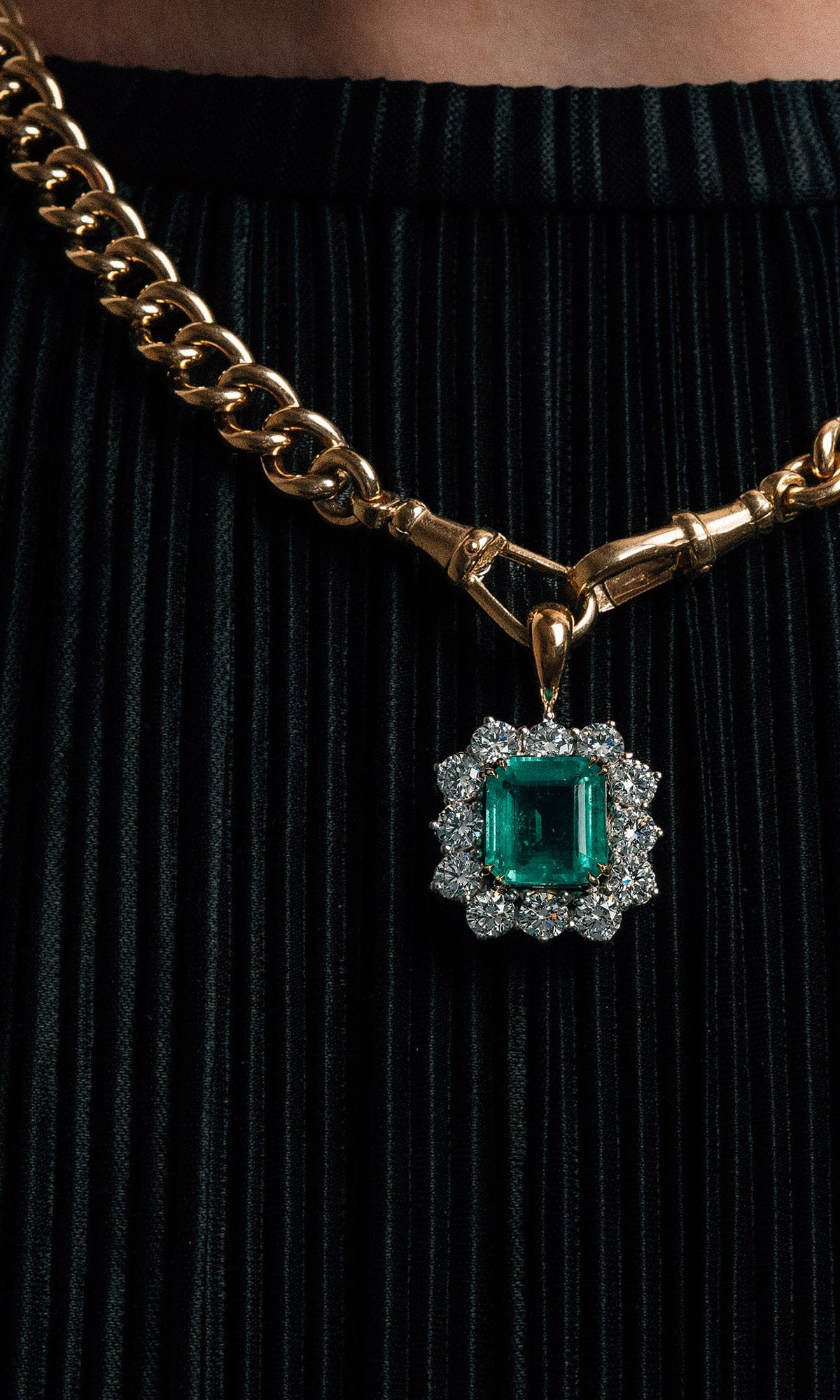 Hogans Family Jewellers 18K YWG Emerald Cut Emerald Halo Pendant