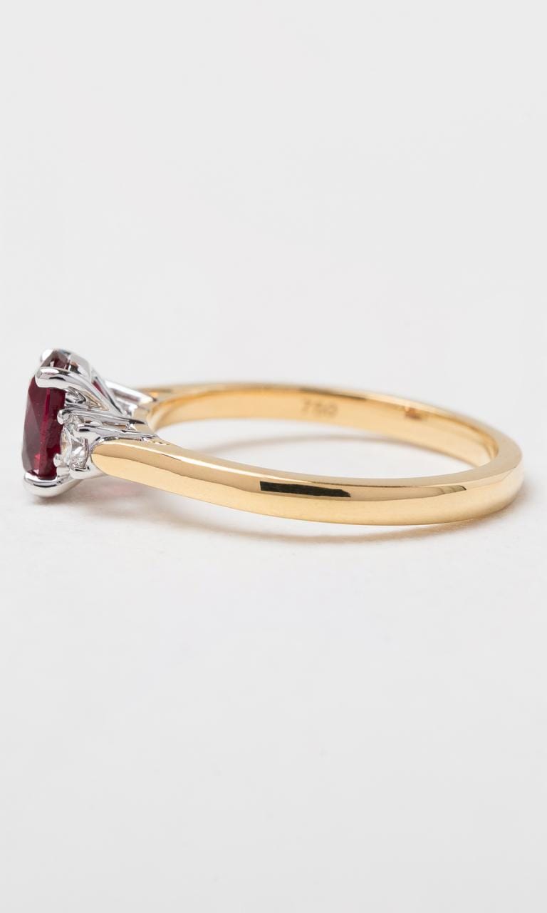 Hogans Family Jewellers 18K YWG Oval Cut Ruby Trilogy Ring