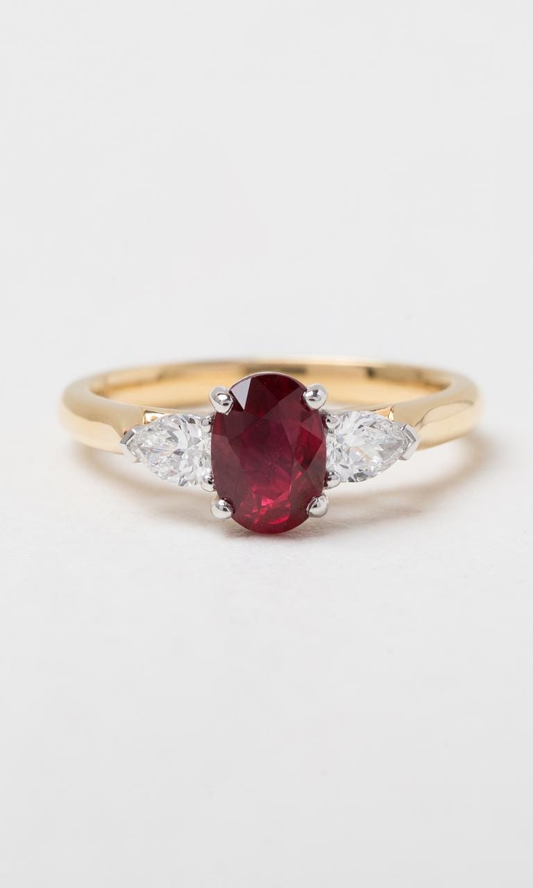 Hogans Family Jewellers 18K YWG Oval Cut Ruby Trilogy Ring