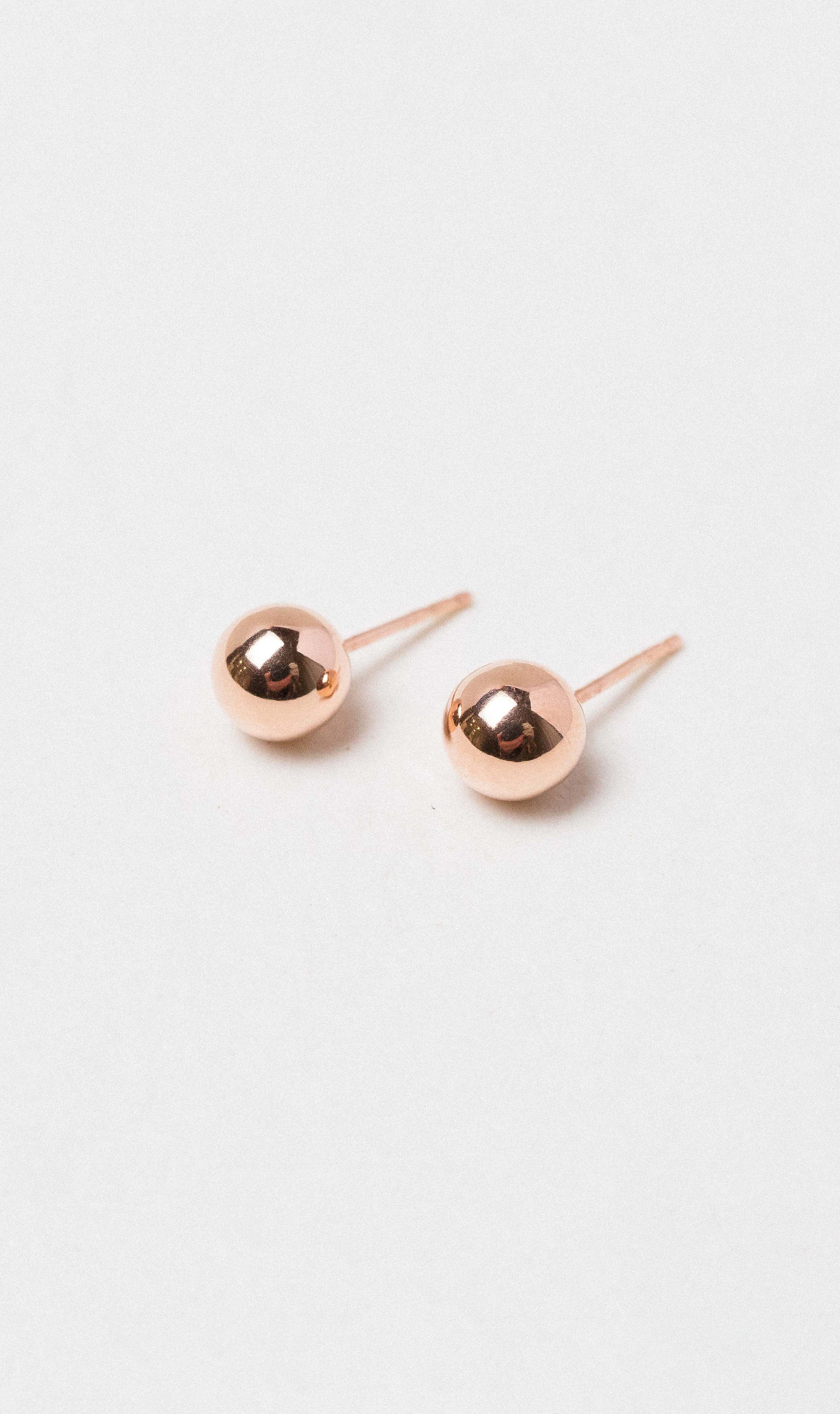Hogans Family Jewellers 9K RG Ball Stud Earrings (7mm)