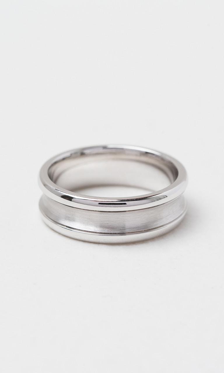 Hogans Family Jewellers 9K WG 7mm Gents Band