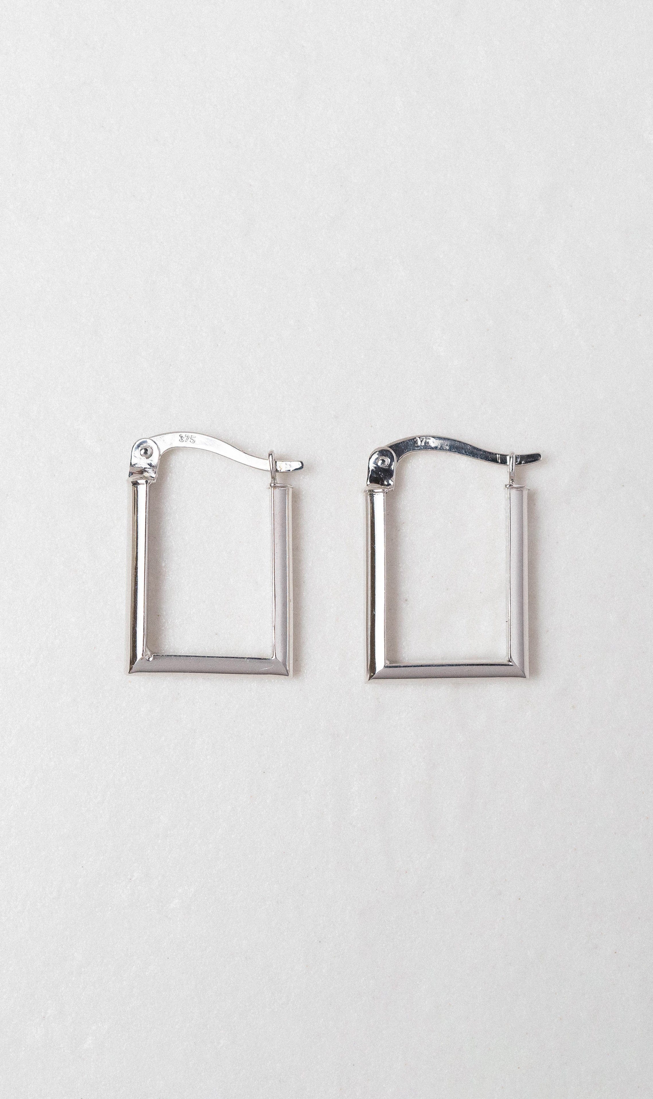 Hogans Family Jewellers 9K WG Oblong Hoop Earrings