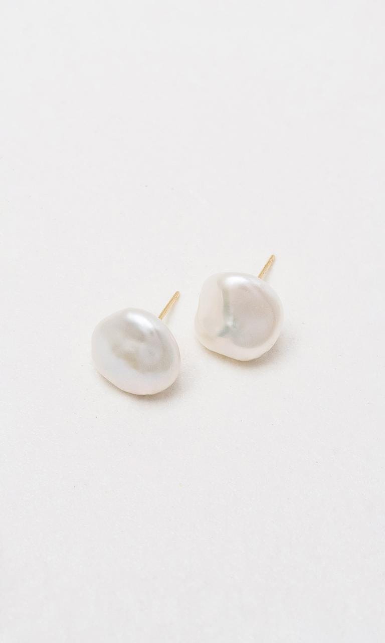 Hogans Family Jewellers 9K YG 11-12mm Keshi Pearl Stud Earrings