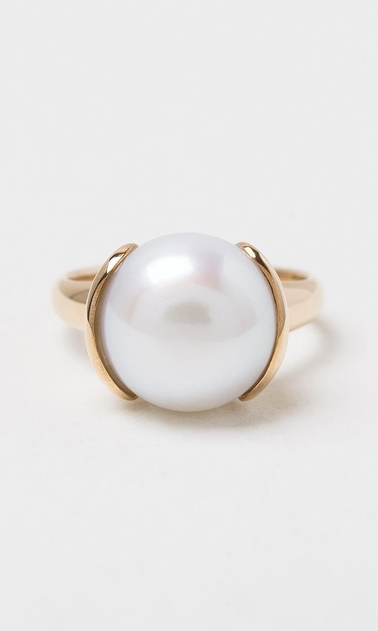 Hogans Family Jewellers 9K YG 12-13mm Freshwater Pearl Dress Ring