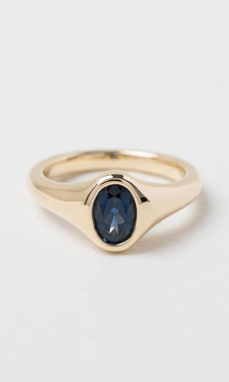Hogans Family Jewellers 9K YG Oval Cut Sapphire Solitaire Ring