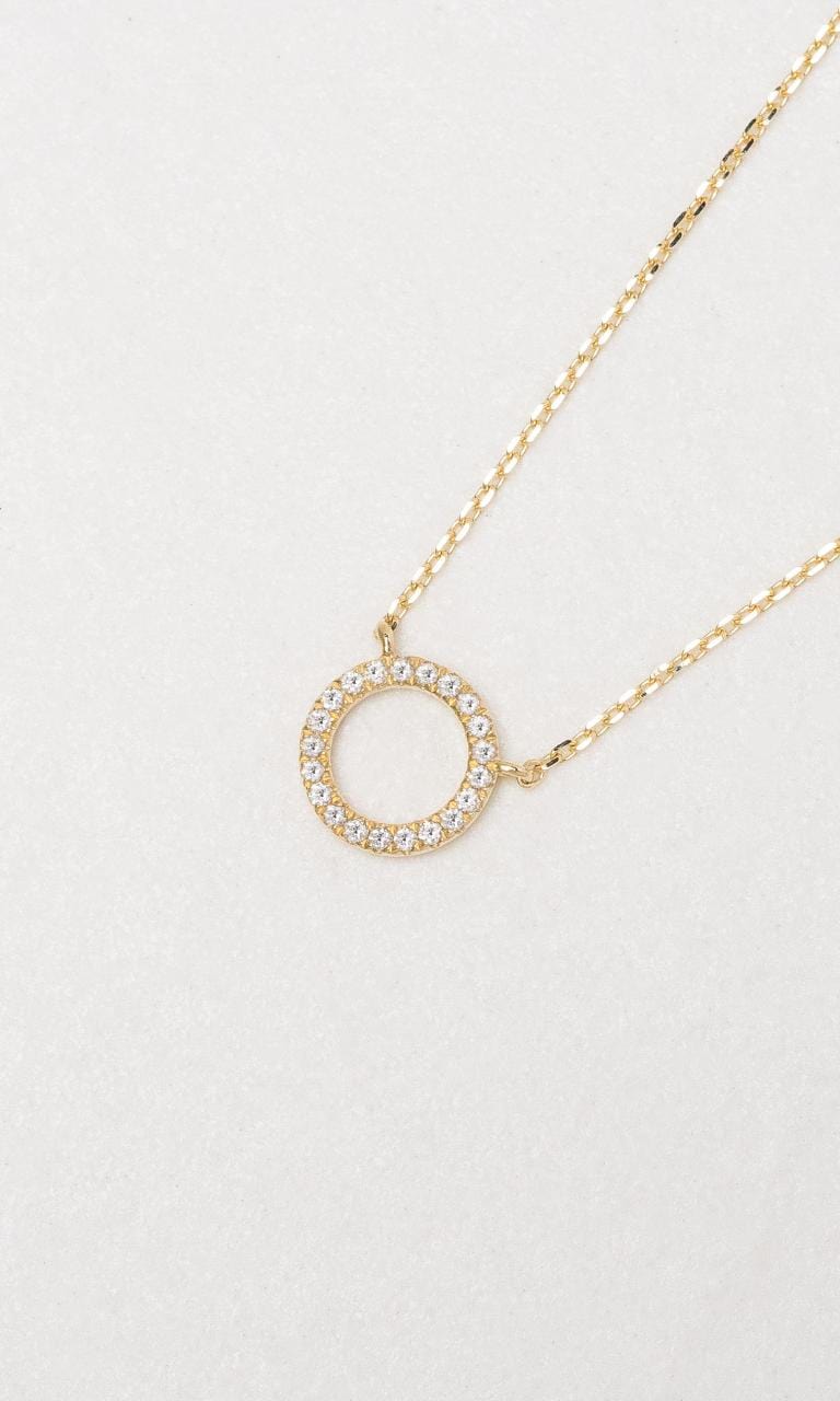 Hogans Family Jewellers 9K YG Petite Diamond Circle Necklace