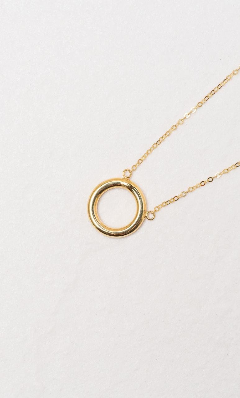 Hogans Family Jewellers 9K YG Single Circular Necklace