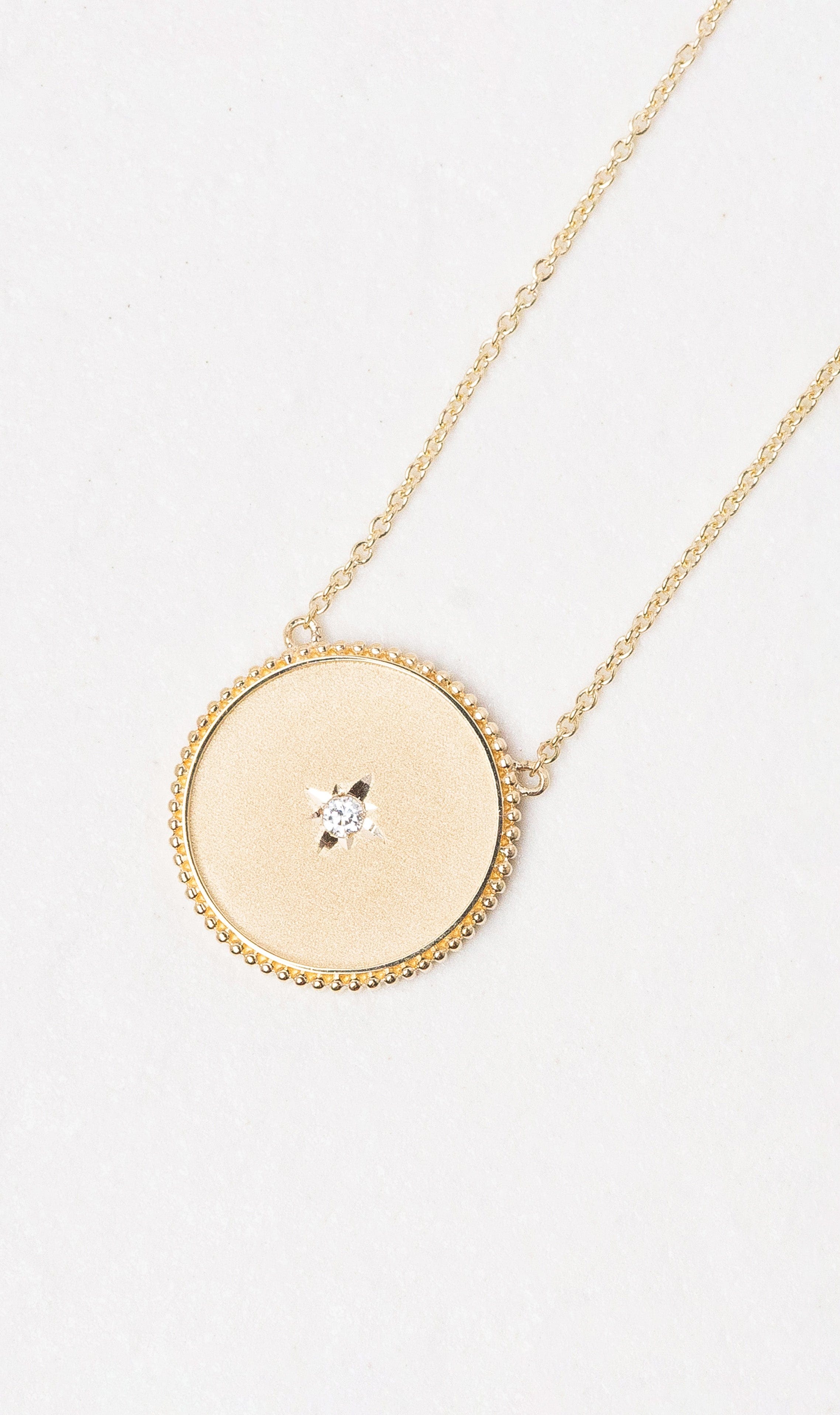 Hogans Family Jewellers 9K YG Star Set Disc Necklace