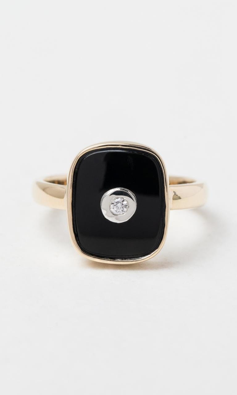 Hogans Family Jewellers 9K YWG Cushion Cut Onyx Dress Ring