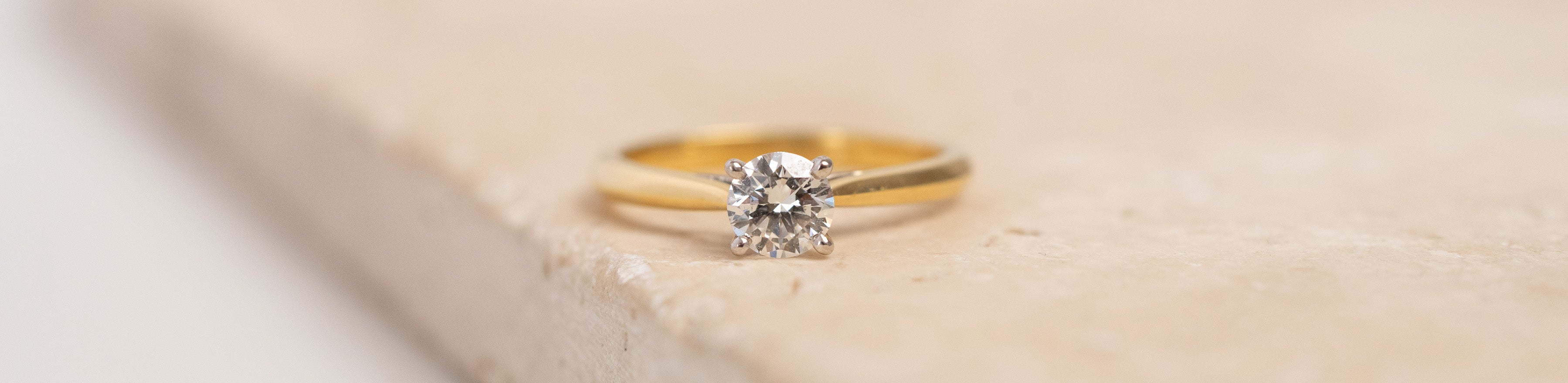 Engagement Ring: Round Brilliant