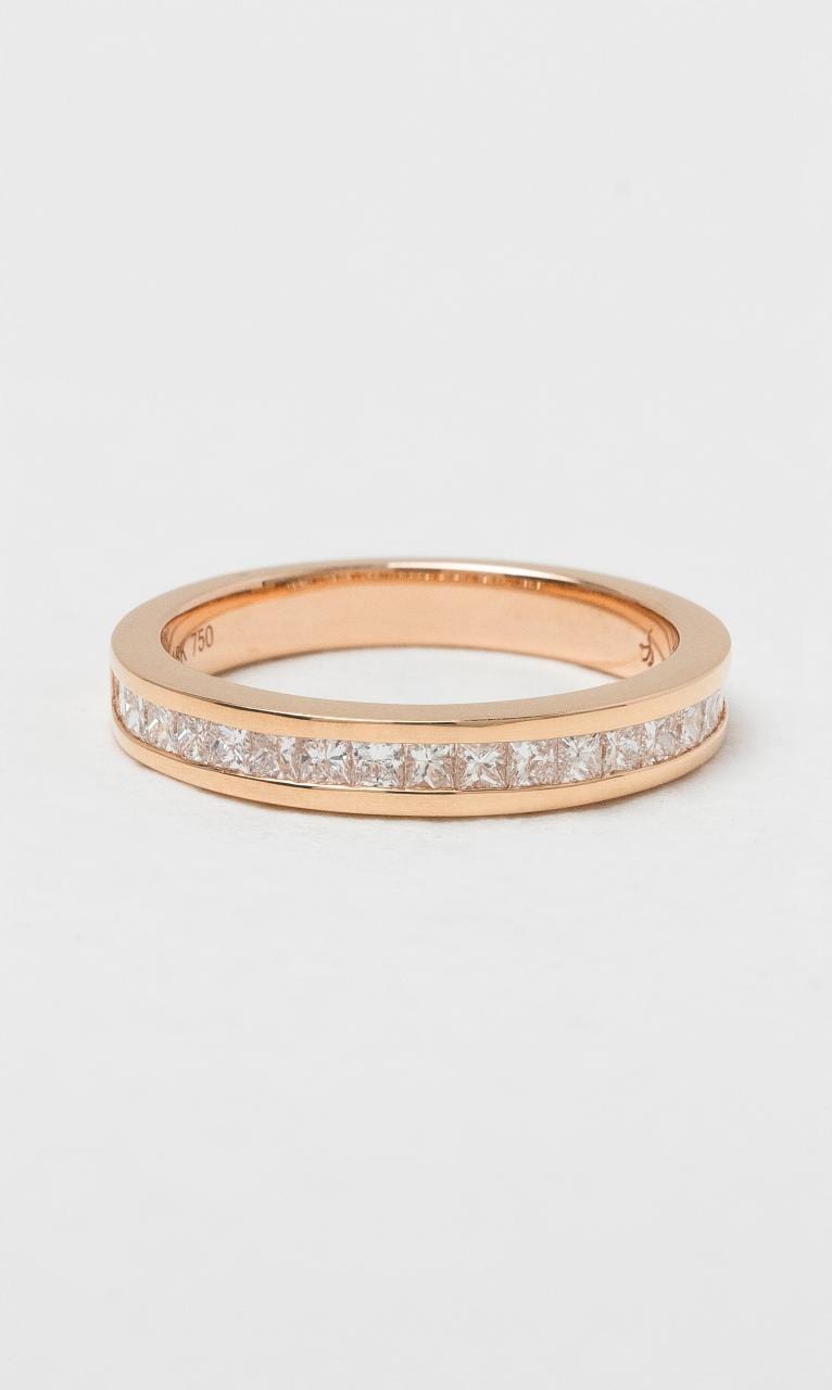 2024 © Hogans Family Jewellers 18K RG Princess Cut Diamond Set Band